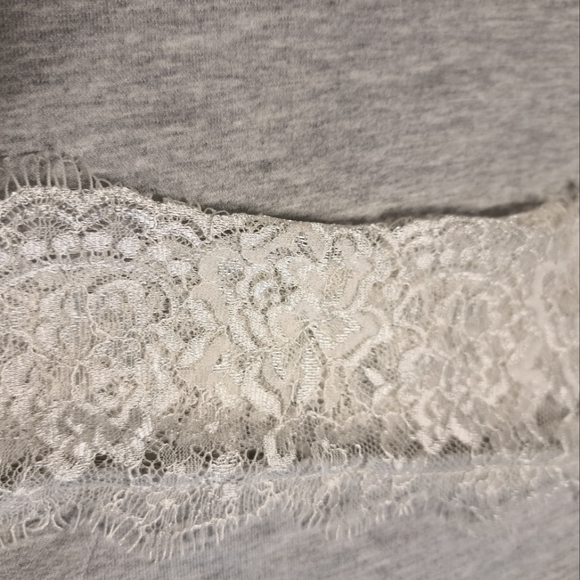 Chelsea & Violet Sweatshirt Size S - Picture 6 of 9